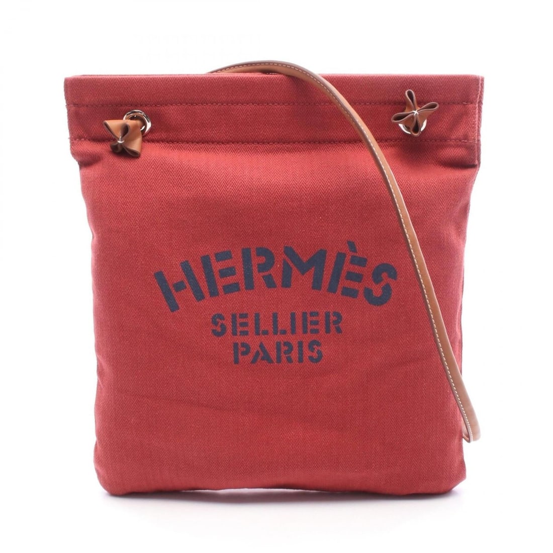 Hermes Aline MM Rouge H Gold Shoulder Bag Handbag Toile Chevron Veau Swift Women's Red Navy Brown: --- Catalog ---Category: SizeSize (HxWxD): 34cm x 30cm x 1cm / 13.38'' x 11.81'' x 0.39''Category: DesignType: Handbag, Shoulder bagColor: Brown, Navy, Red color, Rouge HGender: WomenMaterial: Toile c