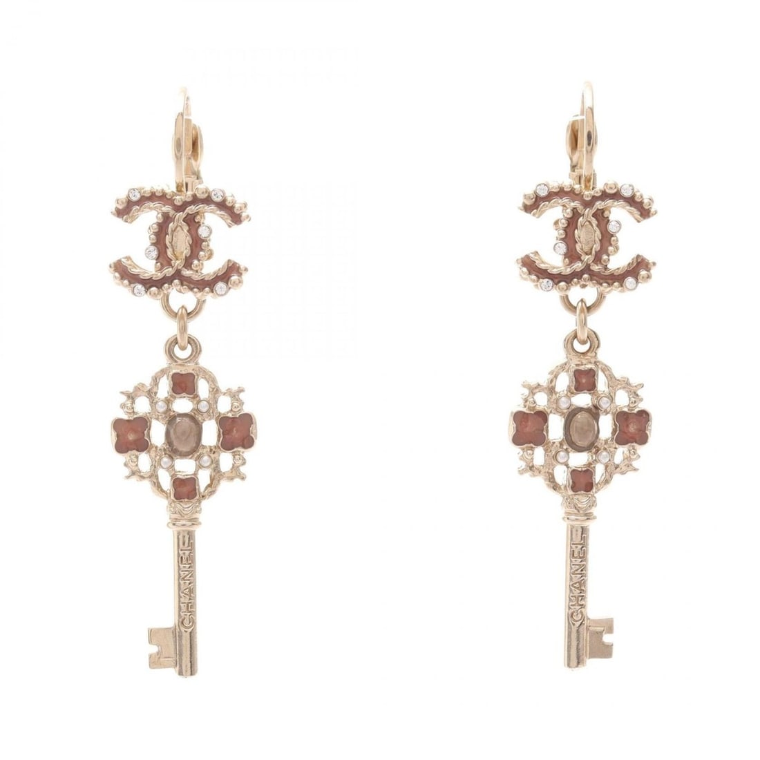 Chanel Coco Mark Key Motif Earrings, Gold Plated (GP) Rhinestone Women's, Gold, Clear, Pink Tones: --- Catalog ---Category: SizeSize (HxWxD): 45.00mm x 13.00mm / 1.77'' x 0.51''Category: DesignType: Stud earringsColor: Clear, Gold, PinkGender: WomenMaterial: Gold plating, RhinestoneCategory: Genera