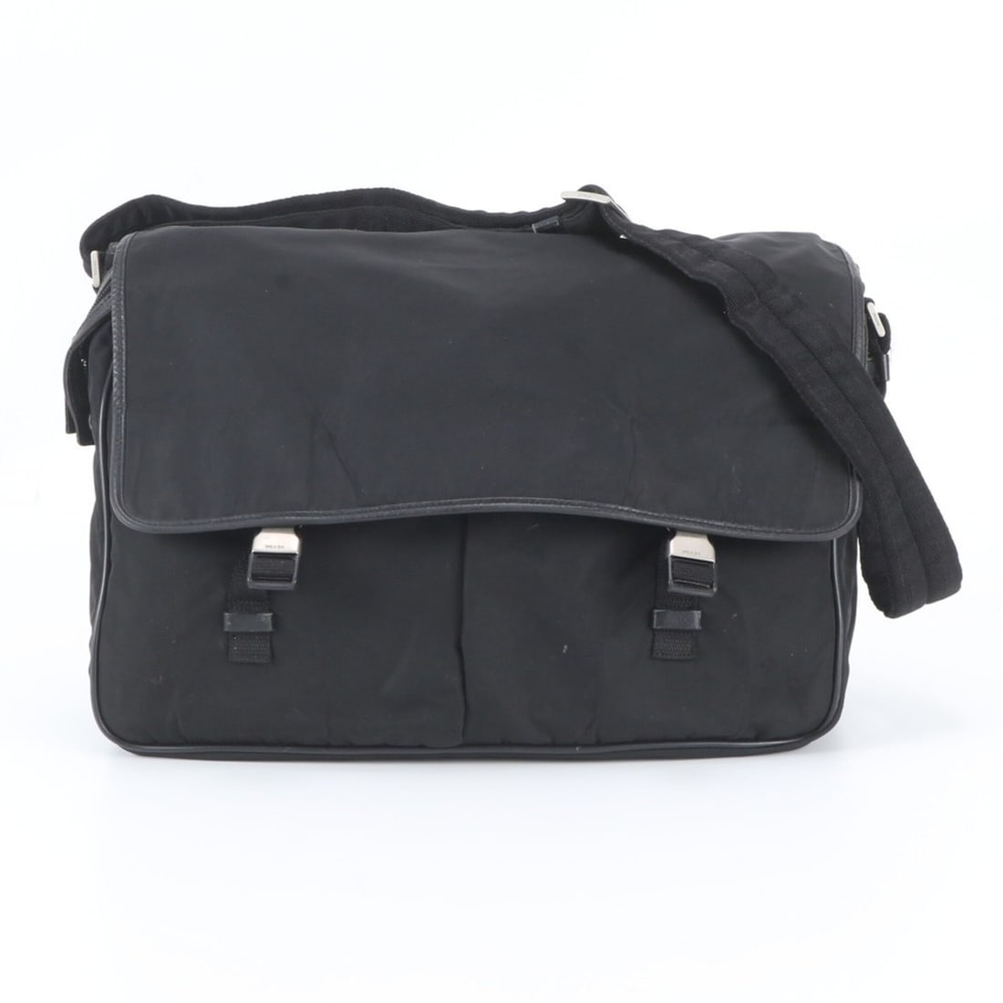 Prada Tessuto Nylon Triangle Logo Leather Shoulder Bag, Black, Men's: --- Catalog ---Category: SizeSize (HxWxD): 28cm x 40cm x 6cm / 11.02'' x 15.74'' x 2.36''Category: DesignType: Shoulder bagColor: BlackGender: MenMaterial: Leather , Nylon Category: GeneralBrand: Prad