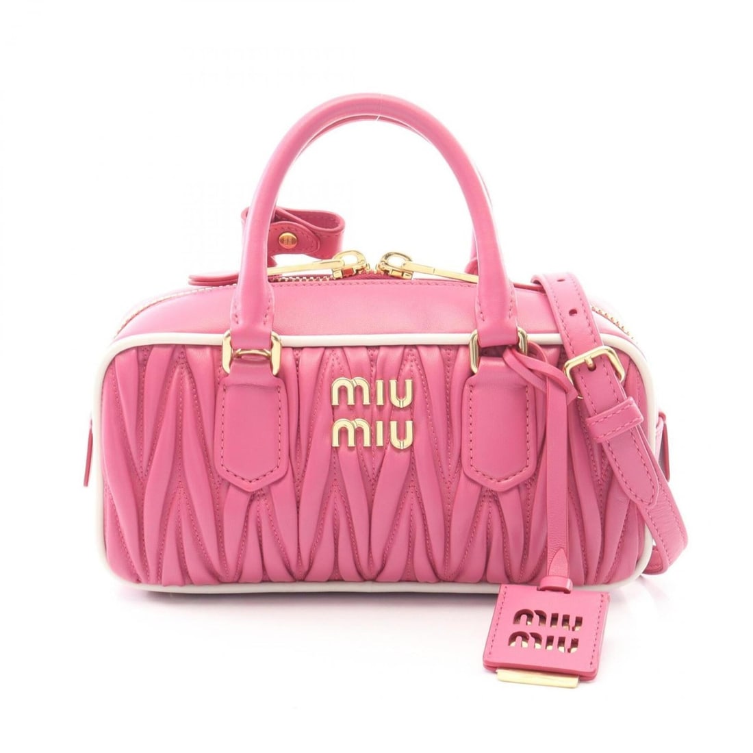 Miu Miu Miu MATELASSE 2-Way Handbag, Leather, Women's, Pink/White: --- Catalog ---Category: SizeSize (HxWxD): 11cm x 23cm x 8.5cm / 4.33'' x 9.05'' x 3.34''Category: DesignType: HandbagColor: Pink, WhiteGender: WomenMaterial: Leather Category: GeneralLine: MatelasseB