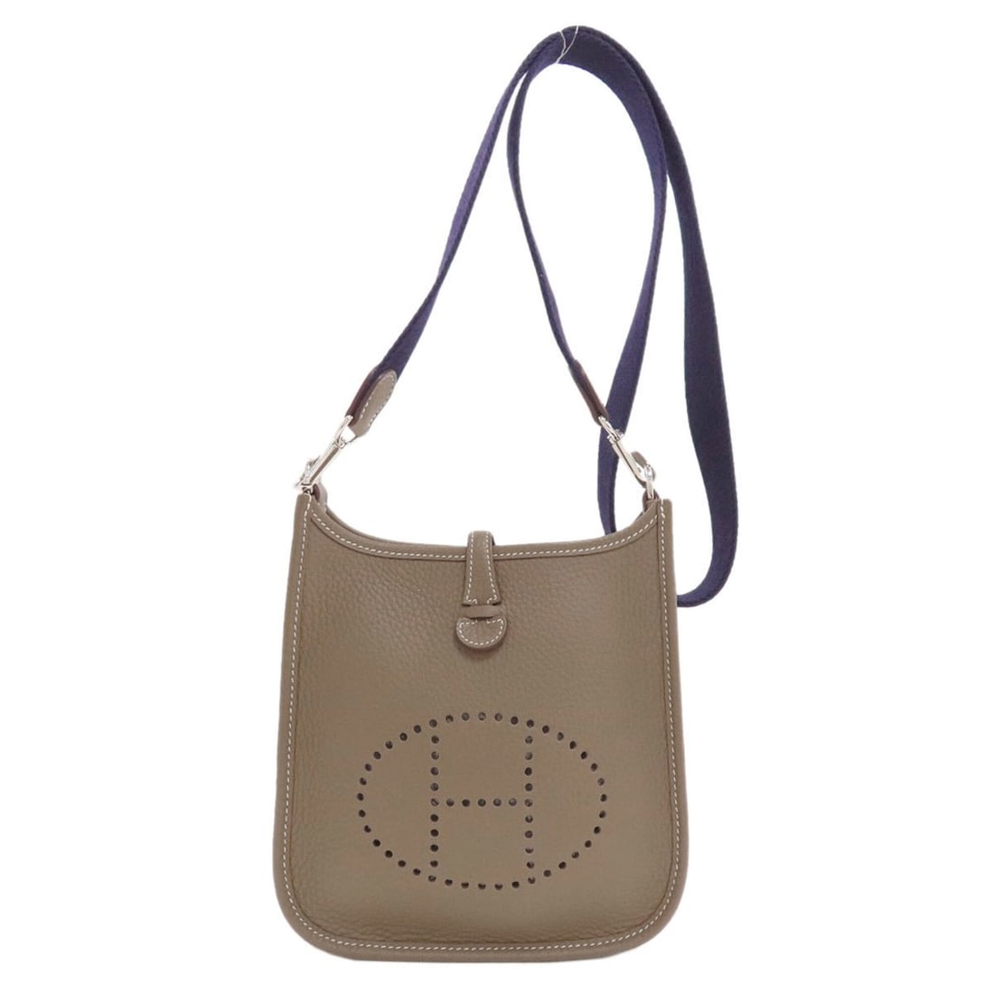 Hermes Evelyne TPM Etoupe Silver Hardware Shoulder Bag Taurillon Leather Women's HERMES: --- Catalog ---Category: SizeSize (HxWxD): 17.5cm x 16cm x 5cm / 6.88'' x 6.29'' x 1.96''Category: DesignType: Shoulder bagColor: Etoupe grayGender: WomenMaterial: Leather Category: GeneralBrand: Herm