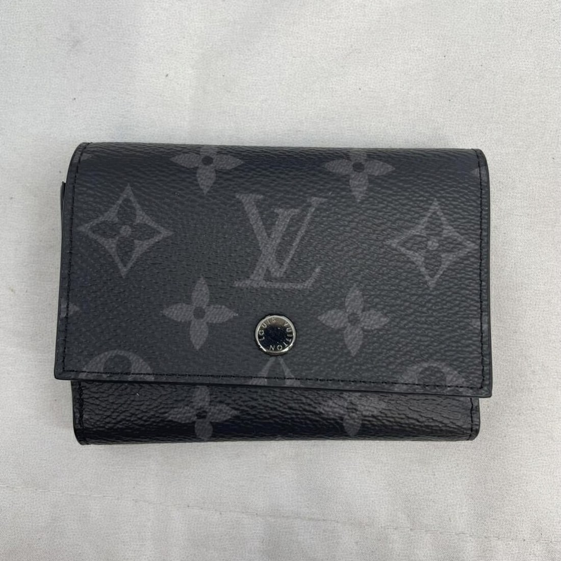 LOUIS VUITTON Eclipse Victor Wallet Tri-fold Compact Louis Vuitton (1 of 9)