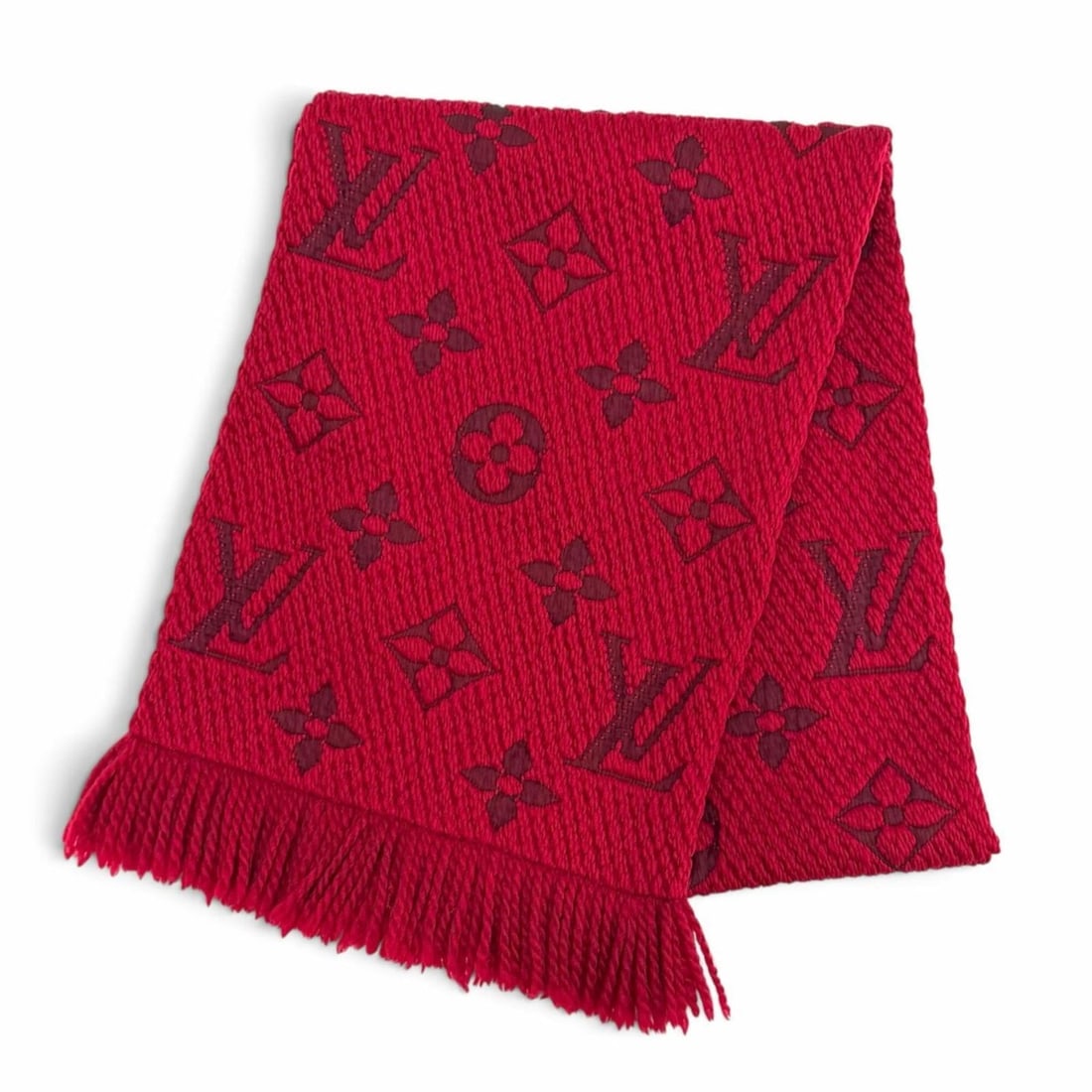 LOUIS VUITTON 413287 Echarpe Logomania Wool Silk Ruby Monogram Fringe Stole Scarf Made in Italy: --- Catalog ---Category: SizeSize (LxW): 1.52m x 30cm / 59.84'' x 11.81''Category: DesignType: StoleColor: RubyGender: WomenMaterial: Wool , Silk Category: GeneralBrand: Louis VuittonCountry of Origin