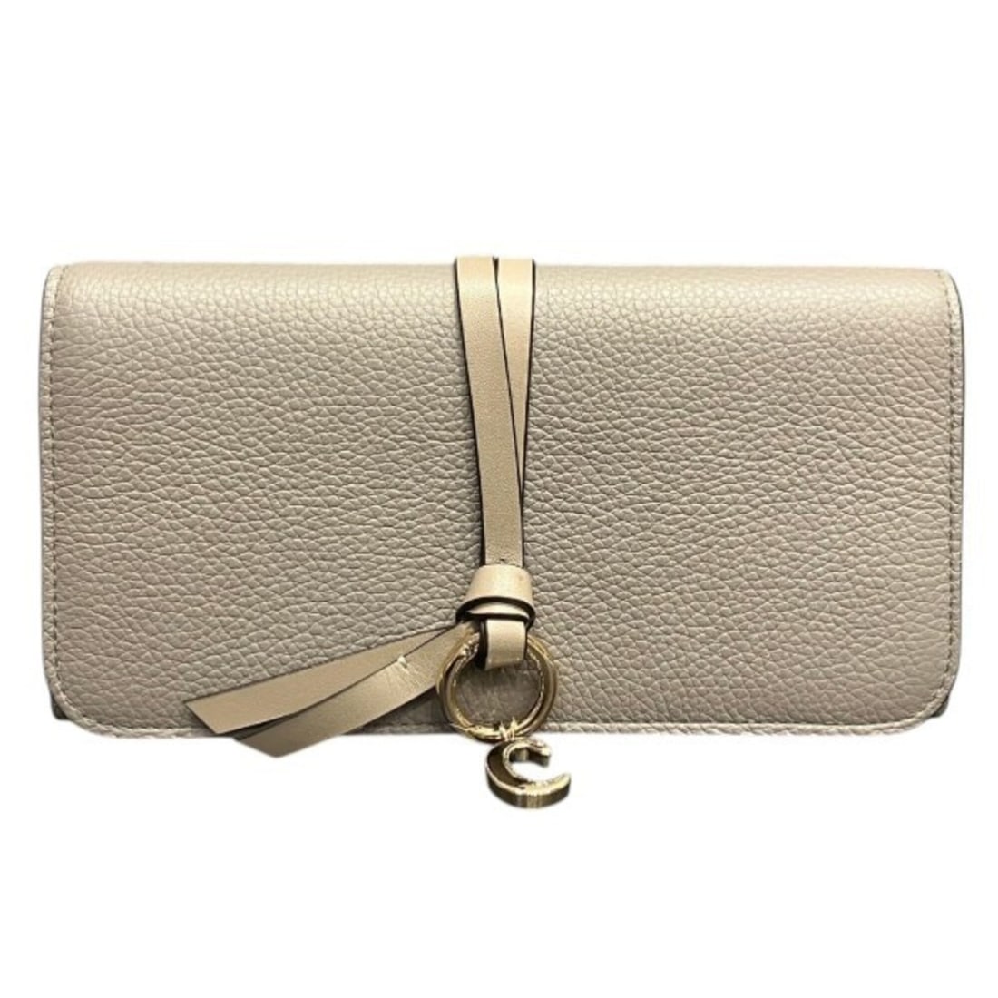 Chloé Chloe CHC21WP942F57 Leather Alphabet Long Wallet for Women: --- Catalog ---Category: SizeSize (HxWxD): 10cm x 19cm x 3cm / 3.93'' x 7.48'' x 1.18''Category: DesignType: Long wallet (bi-fold)Color: GrayishGender: WomenMaterial: Leather Category: GeneralMPN: CHC