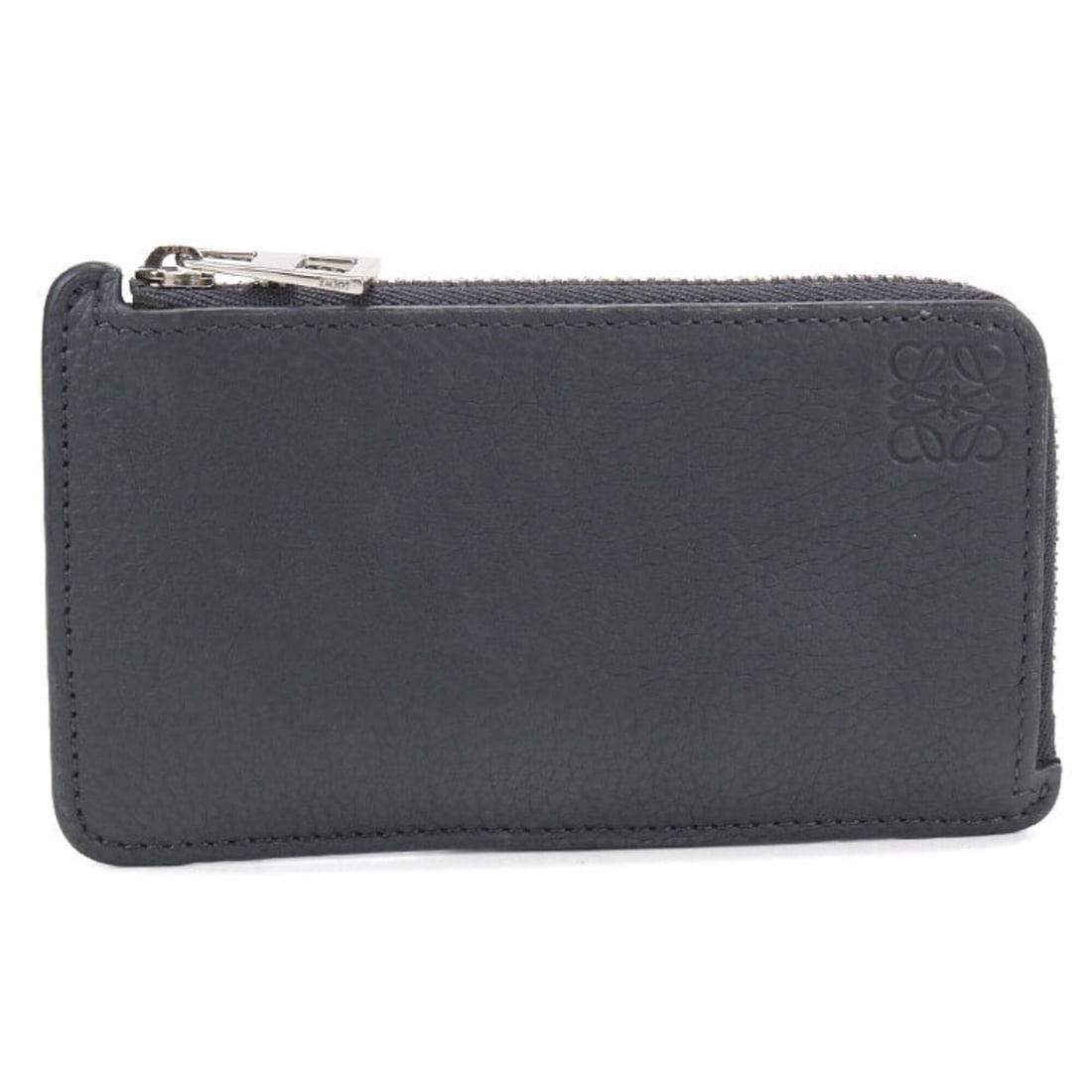 LOEWE wallet/coin case C660Z40X05 Fragment coin card holder Anagram Men's Gray: --- Catalog ---Category: SizeSize (HxWxD): 7cm x 12.5cm x 1cm / 2.75'' x 4.92'' x 0.39''Category: DesignType: Coin purse/coin caseColor: GrayGender: MenCategory: GeneralMPN: C660Z40X05Brand: LoeweCoun