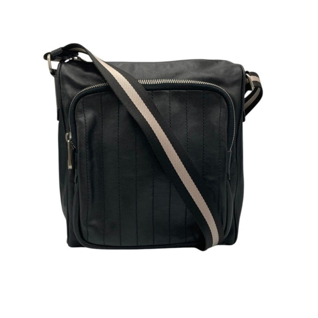 BALLY Bally Leather Shoulder Bag D4: --- Catalog ---Category: SizeSize (HxWxD): 30cm x 27cm x 9cm / 11.81'' x 10.62'' x 3.54''Strap Length: 67cm - 119cm / 26.37'' - 46.85''Category: DesignType: Shoulder bagColor: BlackGender: