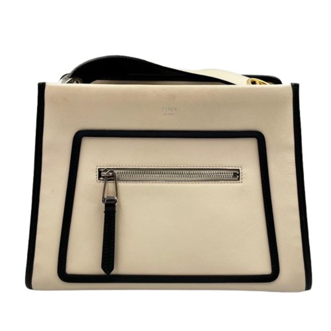 FENDI Runaway handbag, white: --- Catalog ---Category: SizeSize (HxWxD): 22cm x 30cm x 13cm / 8.66'' x 11.81'' x 5.11''Category: DesignType: HandbagColor: BeigeGender: WomenMaterial: Leather Category: GeneralBrand: Fendi--- Item