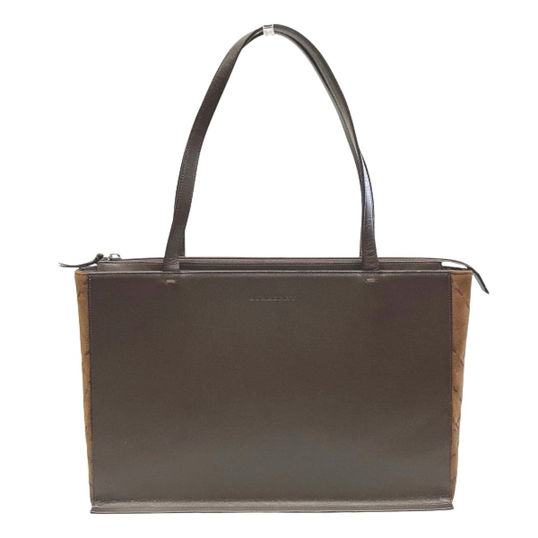 Burberry business bag, leather and canvas.: --- Catalog ---Category: SizeSize (HxWxD): 23cm x 35cm x 9.5cm / 9.05'' x 13.77'' x 3.74''Handle Length: 54cm / 21.25''Category: DesignType: Tote bagColor: BrownGender: WomenClosure: ZipperMaterial: