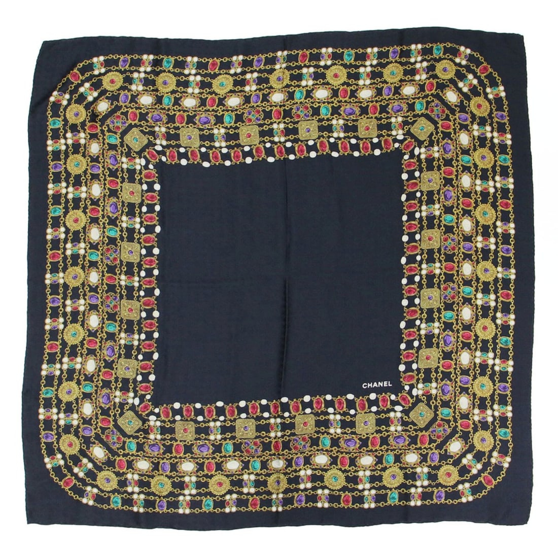 CHANEL scarf, muffler, jewelry print all-over pattern, jewels, rhinestones, large size, silk, black,: --- Catalog ---Category: SizeSize (LxW): 83cm x 82.5cm / 32.67'' x 32.48''Category: DesignType: ScarfColor: BlackGender: WomenCategory: GeneralBrand: Chanel--- Item List ---Section: ConditionRanking: 