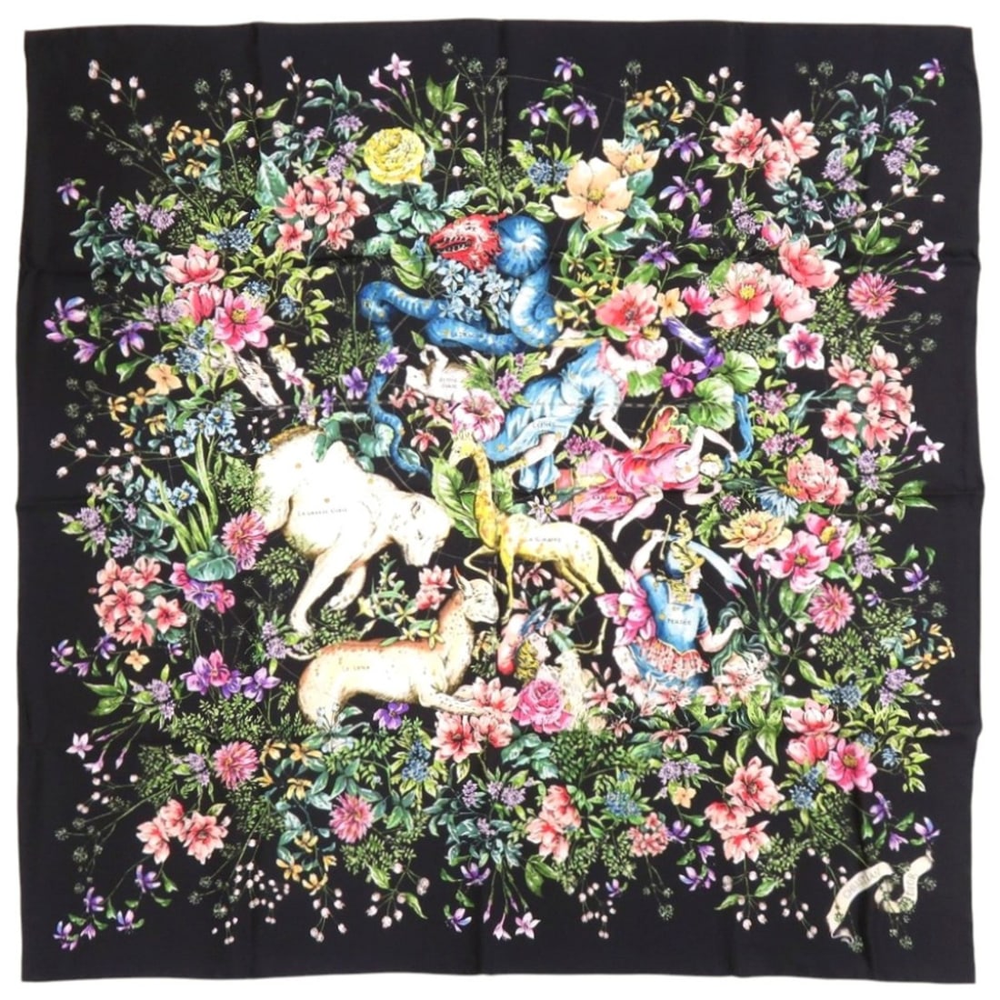 Christian Dior D Constellation 24NCO090I603 Silk Black Square Scarf 0067: --- Catalog ---Category: SizeSize (LxW): 88.5cm x 88.5cm / 34.84'' x 34.84''Category: DesignType: ScarfColor: Black, GreenGender: WomenMaterial: Silk Category: GeneralBrand: Christian DiorCountry of O