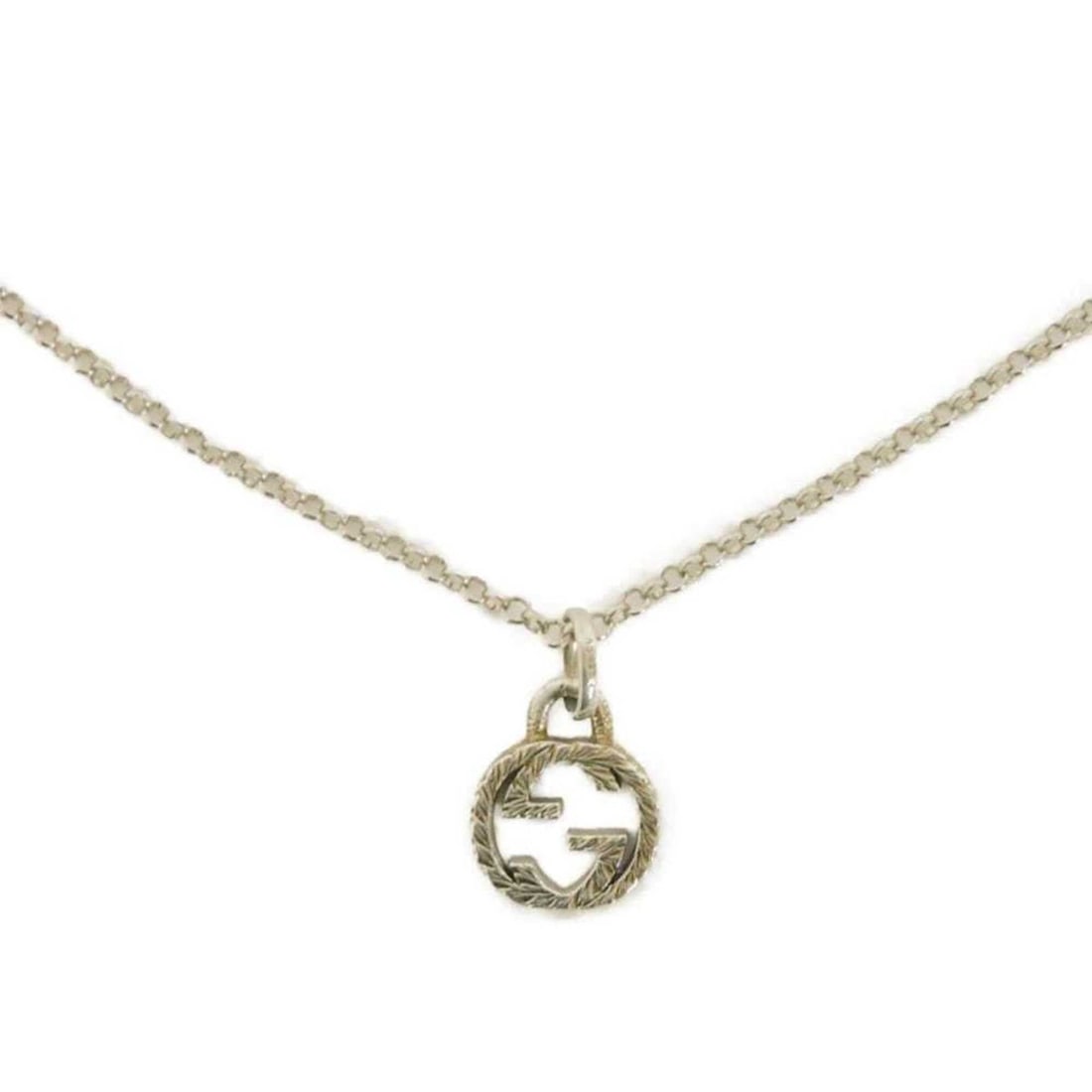 Gucci necklace, Interlocking G pendant, Arabesque design, oxidized sterling silver (GG Ag925),: --- Catalog ---Category: SizePendant Size: 15mm x 13mm / 0.59'' x 0.51''Neck Circumference: 45 cm / 17.71''Category: DesignColor: SilverGender: Men,WomenMaterial: Silver 925Pendant Type: PendantNeckla