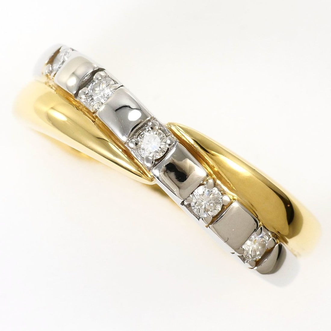 PT900 Platinum 18K Yellow Gold Ring with 0.13ct Diamond, Certificate of Authenticity, Total Weight: --- Catalog ---Category: SizeWidth: 5mm / 0.2''Weight: 4.8g / 0.16oz.JP Size: 13US Size: 6.5Category: DesignType: Band ringColor: Platinum, Yellow goldMetal: Gold, PlatinumStone: DiamondGender: WomenM