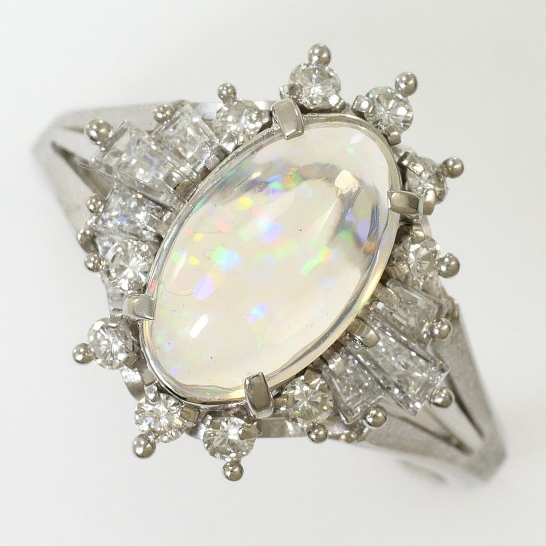 PT900 Platinum Ring, 1 Water Opal 1.28ct, Diamond 0.50ct, Card, Total Weight 6.6g, Jewelry: --- Catalog ---Category: SizeWidth: 15mm / 0.59''Weight: 6.6g / 0.23oz.JP Size: 14.5US Size: 7Category: DesignType: Band ringStone: Diamond, OpalGender: WomenMaterial: Platinum 900Category: GeneralBra