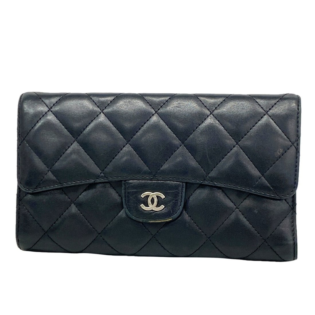 Chanel Tri-fold Long Wallet, Matelassé Lambskin, Black, Women's: --- Catalog ---Category: SizeSize (HxWxD): 11cm x 18cm x 2cm / 4.33'' x 7.08'' x 0.78''Category: DesignType: Long wallet (tri-fold)Color: BlackGender: WomenMaterial: Leather Leather/Fur Type: Lambskin