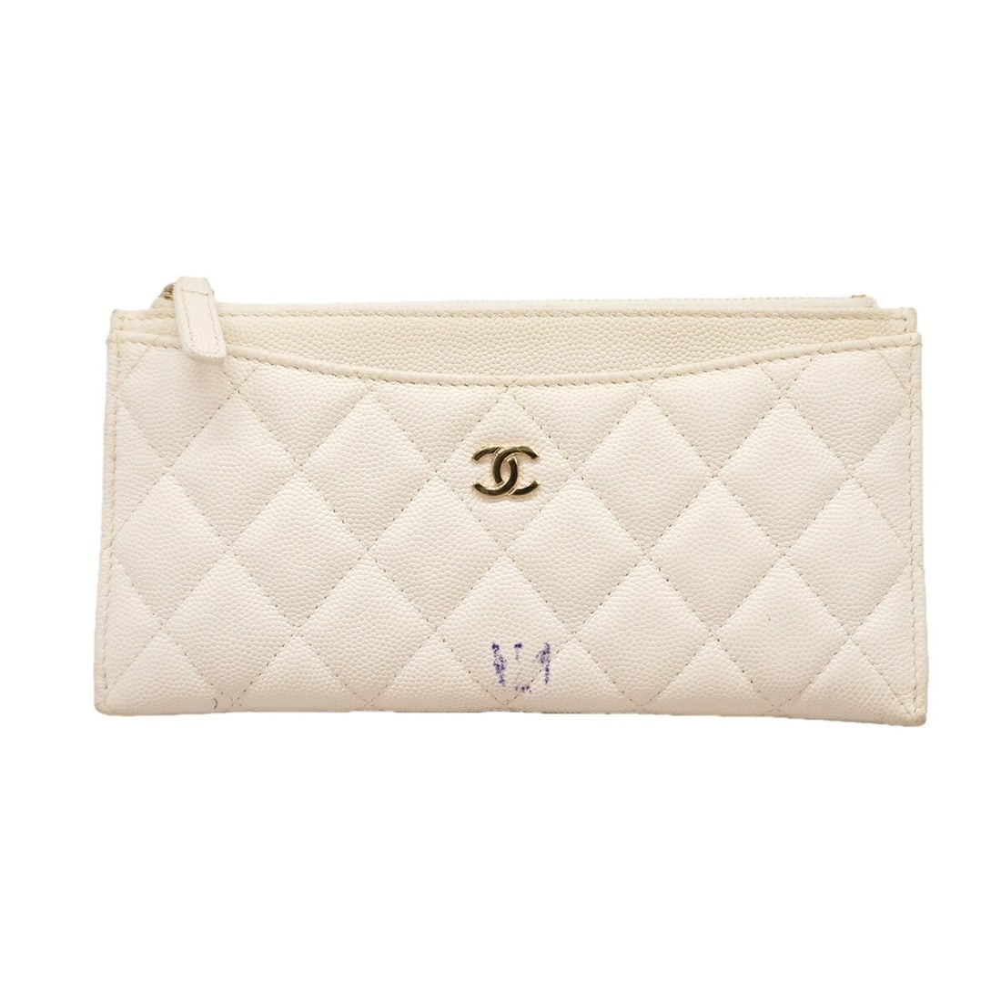 Chanel Matelassé Long Wallet, Caviar Leather, White/Champagne, Women's: --- Catalog ---Category: SizeSize (HxWxD): 10cm x 20cm x 5.00mm / 3.93'' x 7.87'' x 0.19''Category: DesignType: Long wallet (bi-fold)Color: WhiteGender: WomenMaterial: Grained Calfskin Category: Gener
