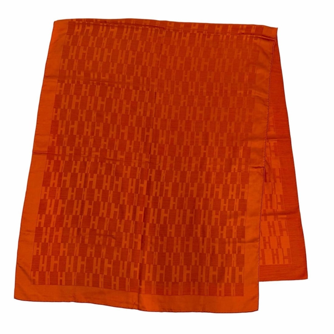HERMES Silk Wool H-Logo All-Over Print Large Shawl Stole/Scarf/Muffler Orange Made in France Women's: --- Catalog ---Category: SizeSize (LxW): 1.74m x 74cm / 68.5'' x 29.13''Category: DesignType: ShawlColor: OrangeGender: WomenMaterial: Silk , Wool Category: GeneralBrand: HermesCountry of Origin: Fran