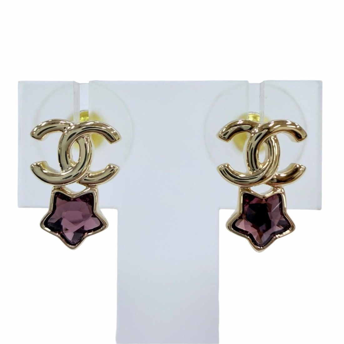 CHANEL B25P ABF183 Coco Mark Star Crystal Bijou Earrings, Gold and Pink, Made in Italy, Women's: --- Catalog ---Category: SizeSize (HxWxD): 14.00mm x 9.00mm / 0.55'' x 0.35''Category: DesignType: Stud earringsColor: Gold, PinkGender: WomenCategory: GeneralMPN: B25P ABF183Brand: ChanelCountry of O