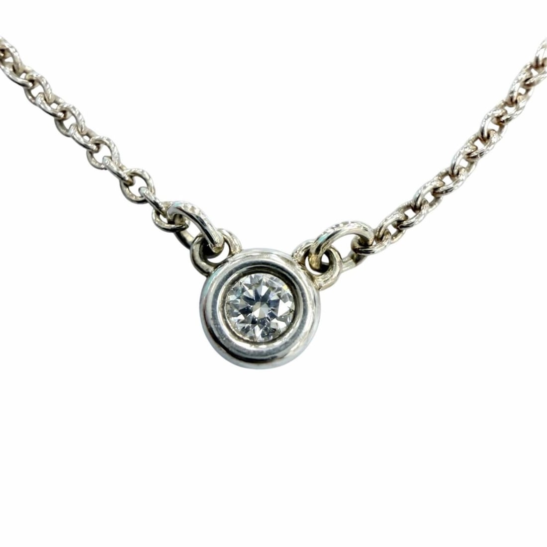TIFFANY&Co. Tiffany & Co. Elsa Peretti Diamond By the Yard Single Pendant AG925 Necklace Silver: --- Catalog ---Category: SizePendant Size: 3mm / 0.11''Neck Circumference: 41.5 cm / 16.33''Category: DesignColor: SilverStone: DiamondGender: WomenMaterial: Silver 925Necklace Type: NecklaceCategory: