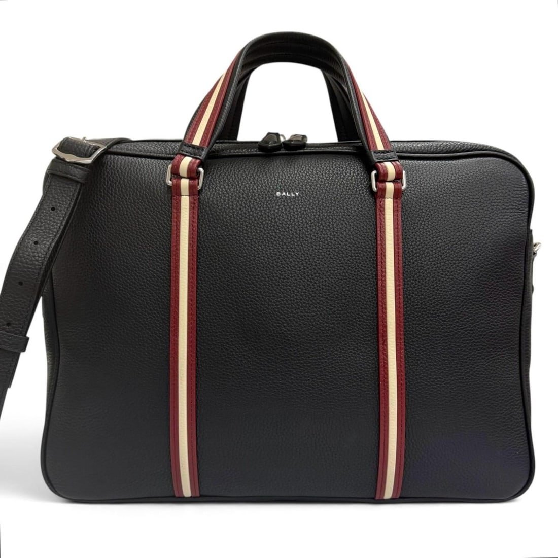 BALLY Bally Leather Trainspotting 2-Way Shoulder Bag Briefcase Business Black Men's: --- Catalog ---Category: SizeSize (HxWxD): 29cm x 40cm x 8cm / 11.41'' x 15.74'' x 3.14''Category: DesignType: Briefcase, Shoulder bagColor: BlackGender: MenMaterial: Leather Category: GeneralBrand: B