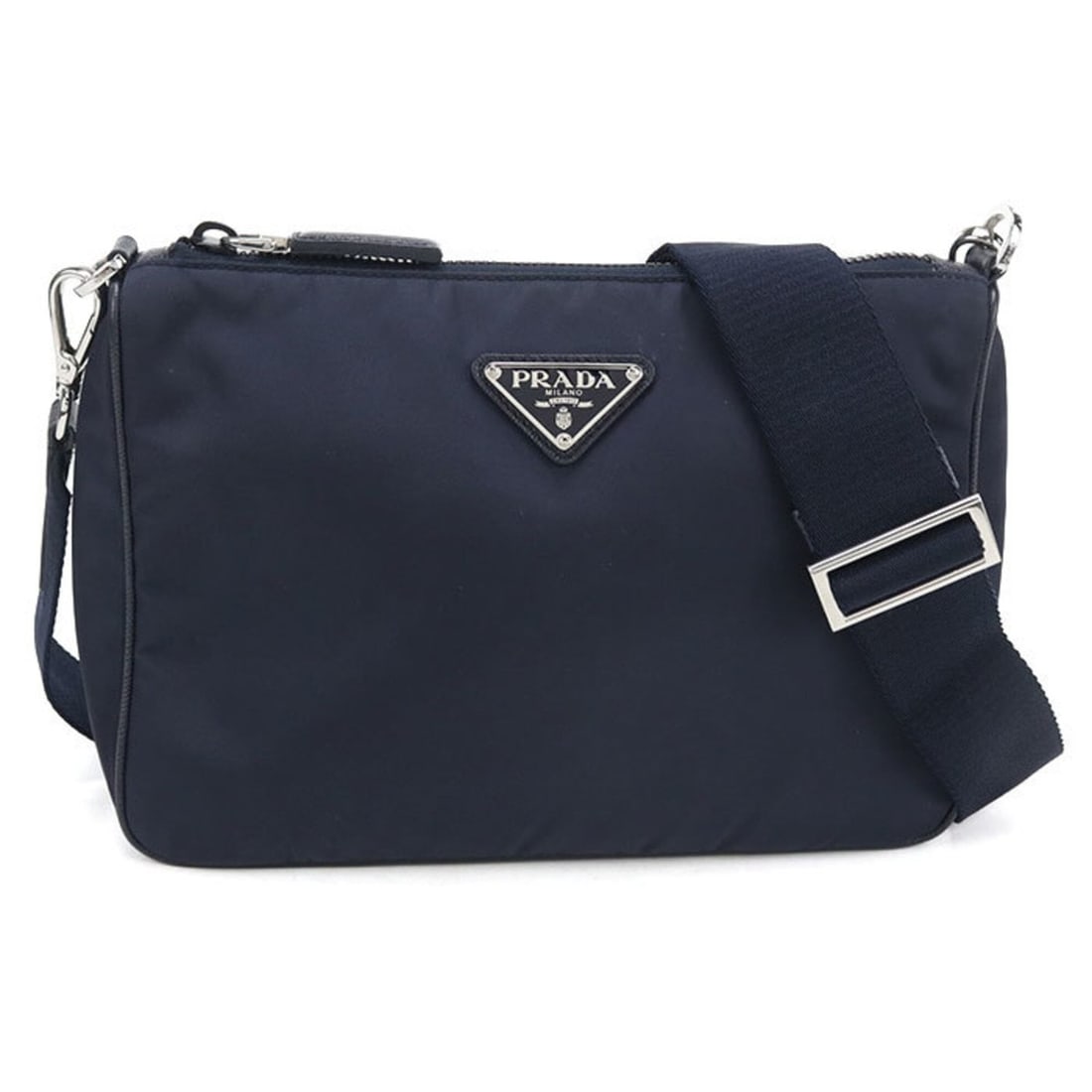 PRADA Prada Crossbody Shoulder Bag 2VH113 Re-NYLON Men's Navy: --- Catalog ---Category: SizeSize (HxWxD): 18cm x 24cm x 6cm / 7.08'' x 9.44'' x 2.36''Category: DesignType: Shoulder bagColor: NavyGender: MenMaterial: Nylon Hardware Color: SilverCategory: GeneralMP