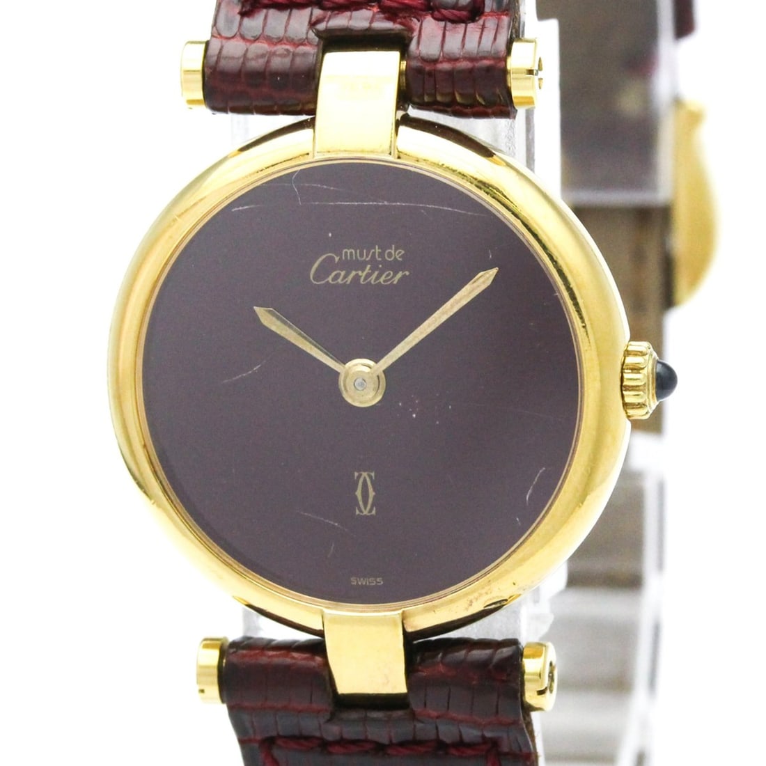 CARTIER Must Vendome Vermeil Gold Plated Quartz Ladies Watch 590004: --- Catalog ---Category: SizeCase Diameter: 24mm / 0.94''Category: DesignType: WristwatchStyle: Dress/FormalGender: WomenColor (Dial): BordeauxMaterial (Band): LeatherMaterial (Case): Gold platedCateg