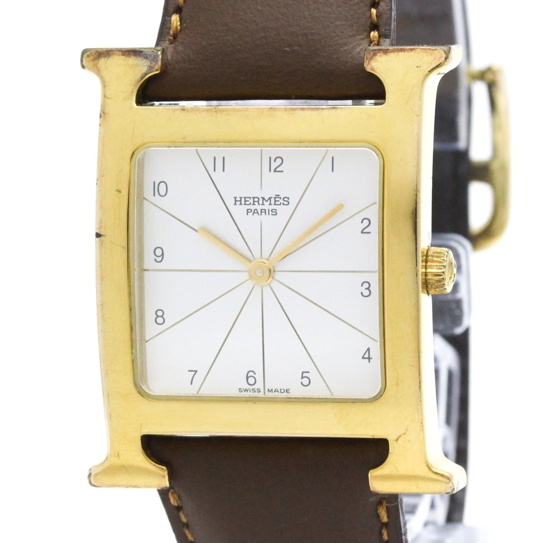HERMES H Watch Gold Plated Leather Quartz Mens Watch RS1.501: --- Catalog ---Category: SizeCase Diameter: 26mm / 1.02''Category: DesignType: WristwatchStyle: Dress/FormalGender: MenColor (Dial): WhiteMaterial (Band): LeatherMaterial (Case): Gold platedCategory: 