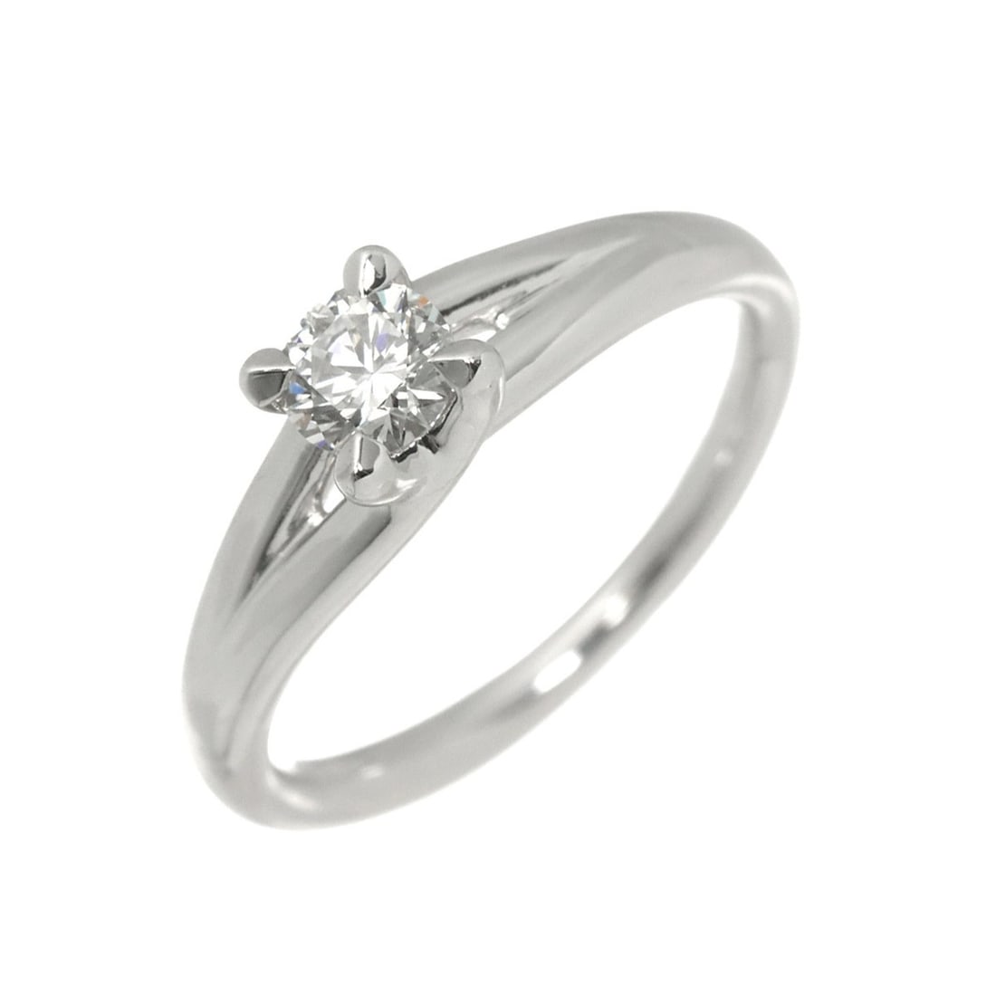 Chaumet Liens Solitaire Diamond Ring, 0.26ct F VVS2 EX, Platinum.: --- Catalog ---Category: SizeJP Size: 7US Size: 4Category: DesignType: Band ringGender: WomenMaterial: Platinum 950Category: GeneralBrand: Chaumet--- Item List ---Section: ConditionRanking: Rank NS Ne