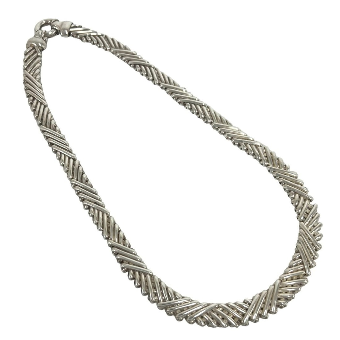 TIFFANY&Co. Tiffany Vintage Braided Necklace, Sterling Silver 925, Choker, Accessory, 88870: --- Catalog ---Category: SizeNeck Circumference: 45.5 cm / 17.91''Category: DesignColor: SilverGender: WomenMaterial: Silver 925Necklace Type: NecklaceCategory: GeneralBrand: Tiffany--- Item List ---S
