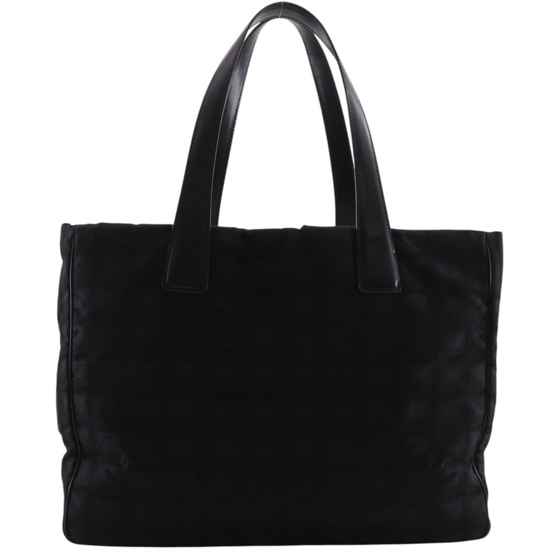 Chanel New Travel Line Tote MM Bag A15991 Nylon Canvas Black A4 Women's: --- Catalog ---Category: SizeWeight: 410g / 14.46oz.Handle Drop: 19.00cm / 7.48''Size (HxWxD): 26cm x 34cm x 15cm / 10.23'' x 13.38'' x 5.9''Category: DesignType: Tote bag, Weekend bagColor: BlackGend