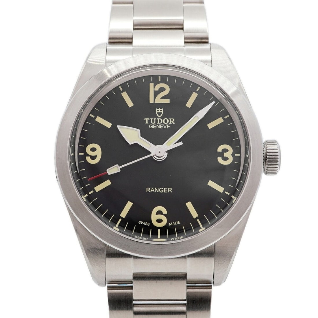 Tudor Ranger 79950 Black Dial Men's Watch: --- Catalog ---Category: SizeWrist Size: 20.5cm / 8.07''Case Diameter: 39.2mm / 1.54''Category: DesignType: WristwatchGender: MenColor (Dial): BlackMaterial (Band): Stainless steelCategory: GeneralMPN