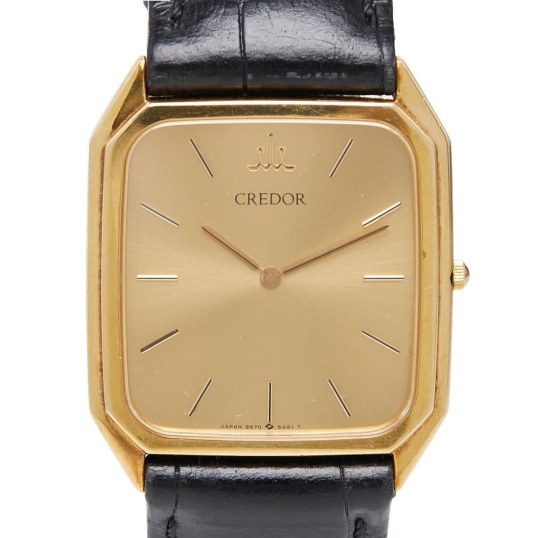 Seiko Credor Vintage Watch, Aftermarket Strap, Model 9570-5040, Quartz, Gold Dial, 18K Yellow: --- Catalog ---Category: SizeWrist Size: 17cm / 6.69''Case Diameter: 29.9mm / 1.18''Category: DesignType: WristwatchGender: WomenColor (Dial): GoldMaterial (Band): LeatherMaterial (Case): Yellow gold 