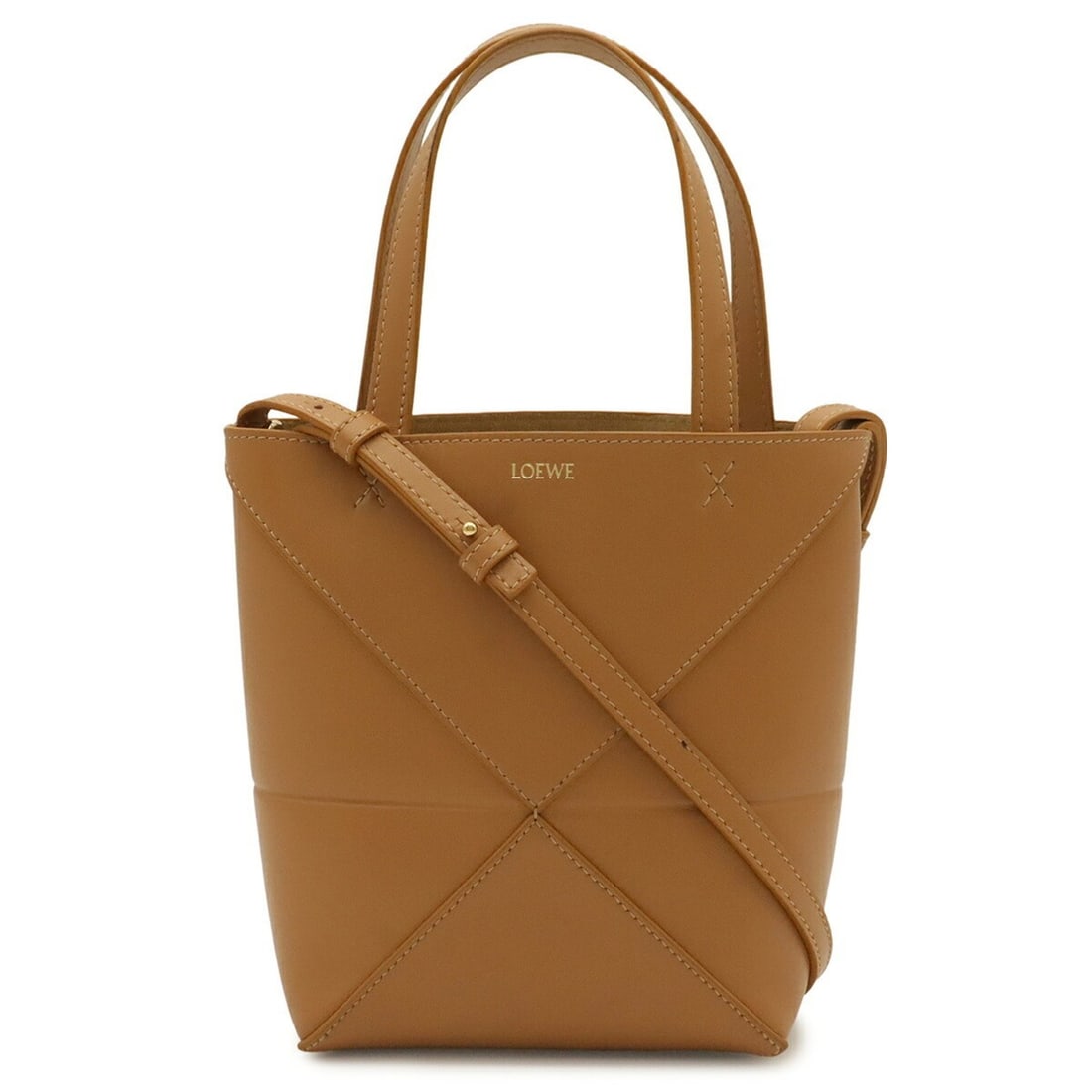 LOEWE Puzzle Fold Tote Mini Bag Handbag Shoulder Shiny Calf Warm Desert Camel A657V25X01: --- Catalog ---Category: SizeSize (HxWxD): 20cm x 23cm x 8.5cm / 7.87'' x 9.05'' x 3.34''Category: DesignType: Handbag, Tote bagColor: CamelGender: WomenCategory: GeneralLine: PuzzleBrand: Loewe--- It