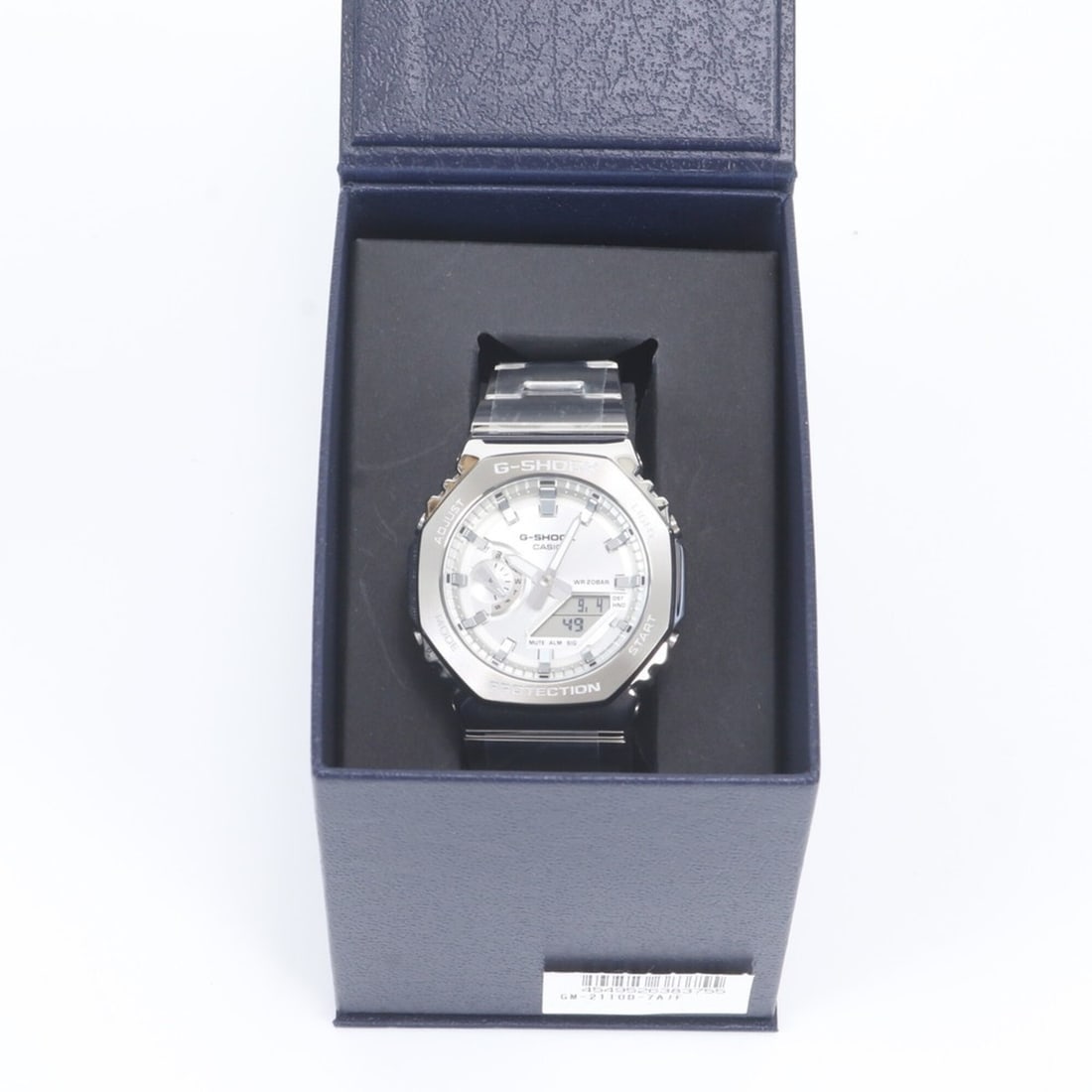 Casio G-SHOCK Octagon Bezel GM-2110D-7AJF Watch, Silver, Working, Men's: --- Catalog ---Category: SizeWrist Size: 20.5cm / 8.07''Case Diameter: 44mm / 1.73''Category: DesignType: WristwatchGender: MenColor (Dial): WhiteCategory: GeneralMPN: GM-2110D-7AJFBrand: CasioCategor