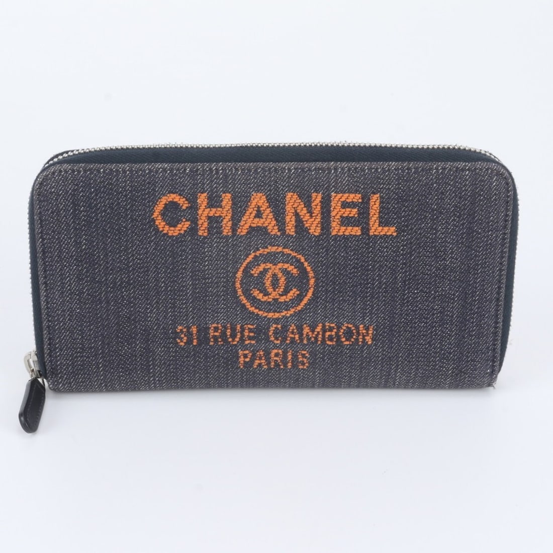 Chanel Deauville Denim Long Wallet with Serial Seal, Round Zipper, Women's: --- Catalog ---Category: SizeSize (HxWxD): 11cm x 20cm x 2cm / 4.33'' x 7.87'' x 0.78''Category: DesignType: Long wallet (bi-fold)Color: GrayGender: WomenMaterial: Leather , Canvas Category: GeneralBr