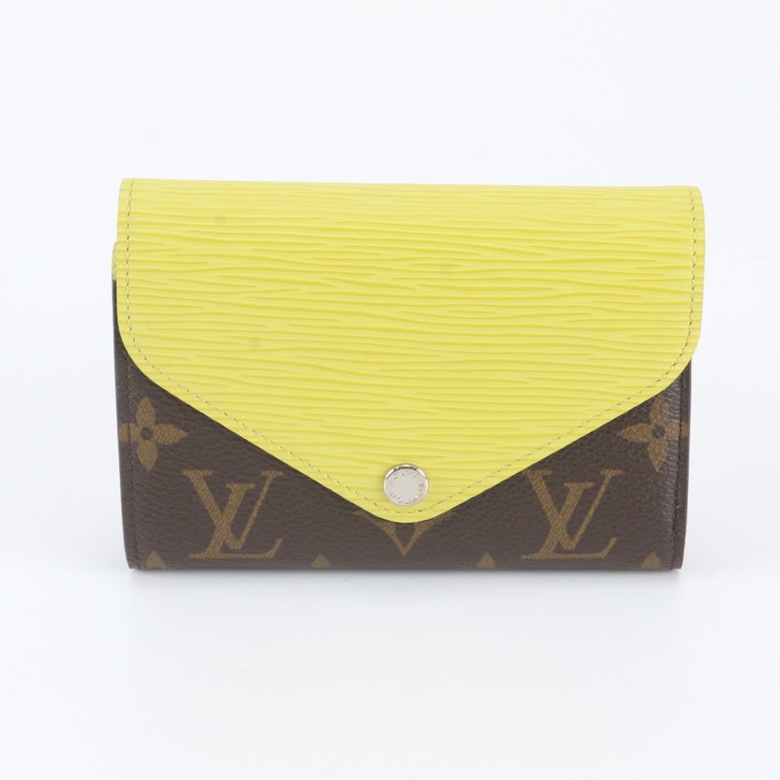 Louis Vuitton Monogram Portefeuille Marie-Lou Compact M60427 Leather Tri-fold Wallet for Women: --- Catalog ---Category: SizeSize (HxWxD): 9cm x 13cm x 2cm / 3.54'' x 5.11'' x 0.78''Category: DesignType: Wallet (tri-fold)Color: PistacheGender: WomenMaterial: Leather , Coated canvas Category: Gen