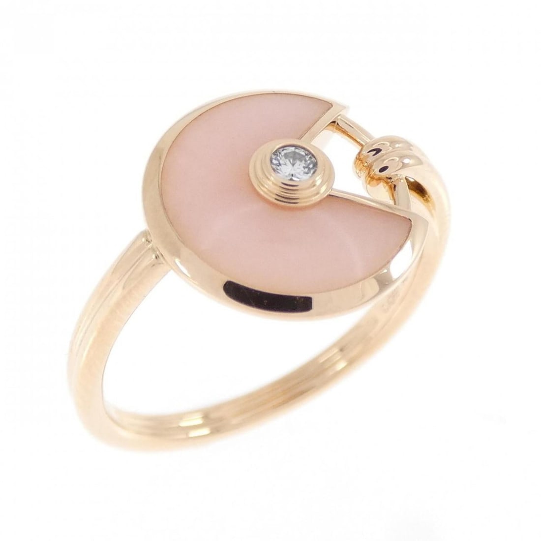 Cartier Amulet Ring: --- Catalog ---Category: SizeUS Size: 6.5Brand Size: 52Category: DesignType: Band ringGender: WomenMaterial: Pink gold (18K)Category: GeneralMPN: B4213400Brand: Cartier--- Item List ---Section: