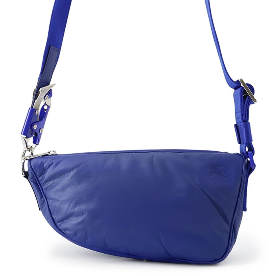 Burberry Shoulder Bag Shield Nylon 8074879 BURBERRY Blue Handbag Women's: --- Catalog ---Category: SizeWeight: 440g / 15.52oz.Size (HxWxD): 13cm x 21cm x 7cm / 5.11'' x 8.26'' x 2.75''Strap Length: 77cm - 127cm / 30.31'' - 49.99''Category: DesignType: Handbag, Shoulder bagG