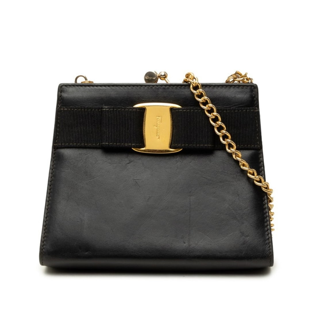 Salvatore Ferragamo Vara Ribbon Mini Chain Shoulder Bag, Crossbody, Black Leather, Women's: --- Catalog ---Category: SizeSize (HxWxD): 12.5cm x 16cm x 4cm / 4.92'' x 6.29'' x 1.57''Category: DesignType: Shoulder bagColor: BlackGender: WomenMaterial: Leather Category: GeneralBrand: Salvatore 