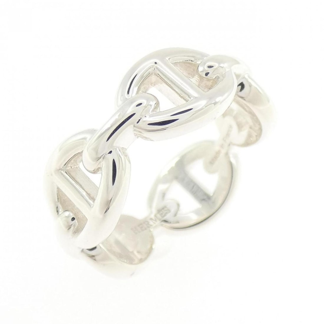 Hermes Hermès Chaine d'Ancre Enchainée Ring: --- Catalog ---Category: SizeUS Size: 5.5Brand Size: 50Category: DesignType: Band ringGender: WomenMaterial: Silver 925Category: GeneralMPN: H109507BBrand: Hermes--- Item List ---Section:
