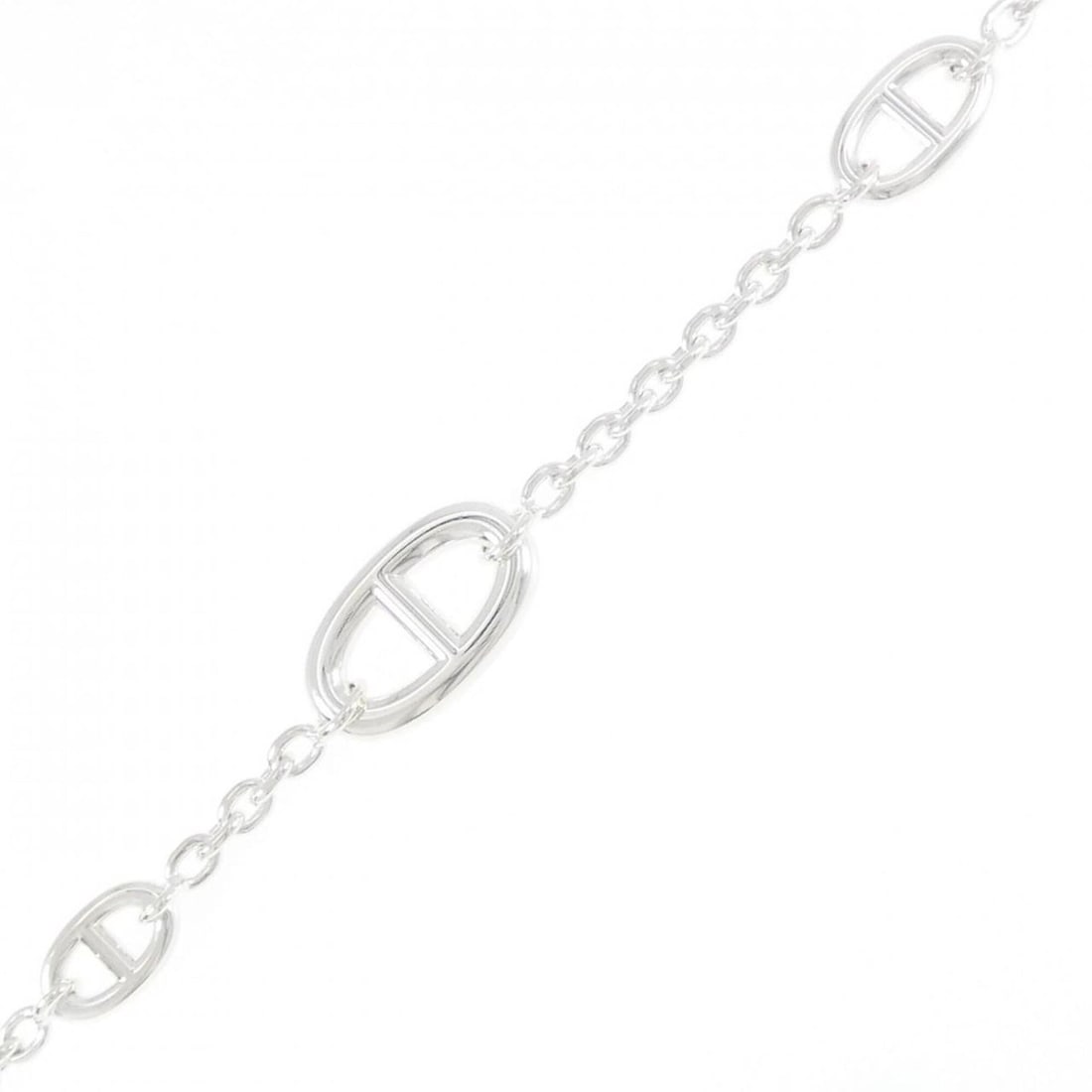Hermes Farandole Multi Bracelet: --- Catalog ---Category: SizeLength: 18cm / 7.08''Category: DesignType: Charm braceletGender: WomenMaterial: Silver 925Category: GeneralMPN: H104567BBrand: Hermes--- Item List ---Section: