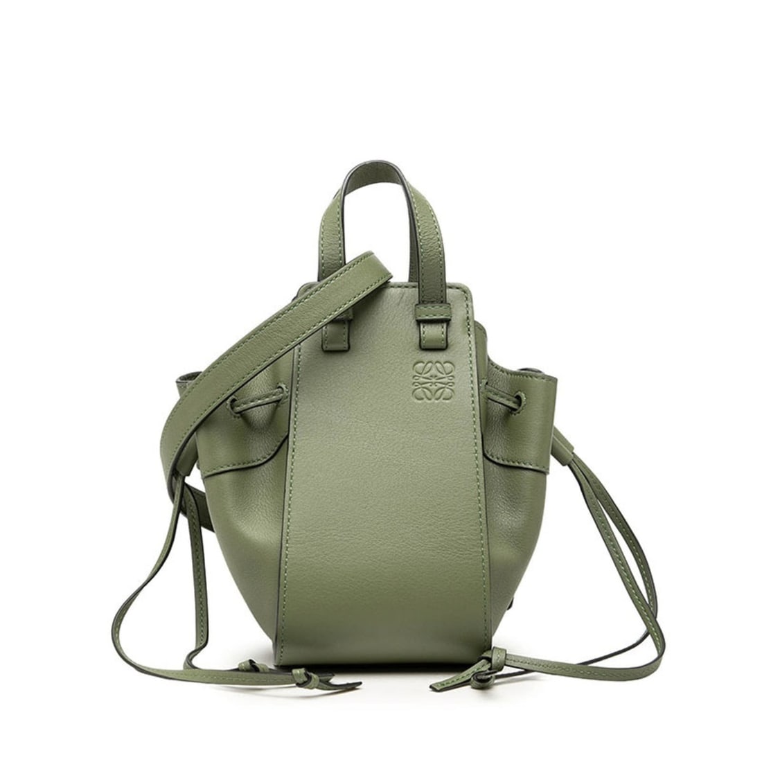 Loewe Hammock Mini Handbag/Shoulder Bag, 2-Way, Avocado Green Leather, Women's.: --- Catalog ---Category: SizeStrap Drop: 59cm / 23.22''Handle Drop: 6.00cm / 2.36''Size (HxWxD): 19.5cm x 16.5cm / 7.67'' x 6.49''Category: DesignType: Handbag, Shoulder bagColor: GreenGender: WomenMa