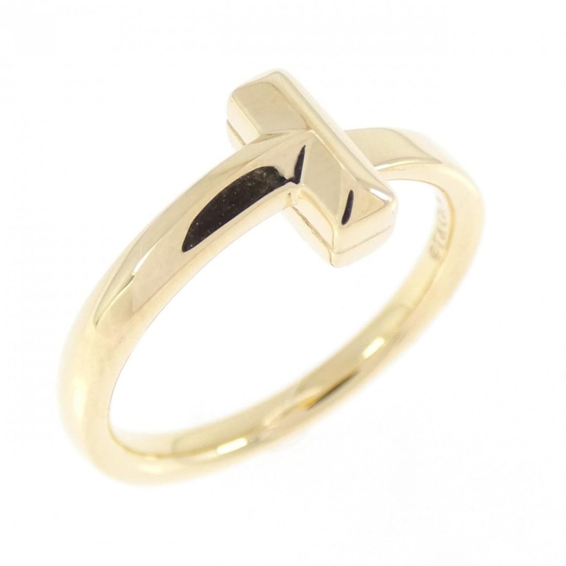 Tiffany T One Ring: --- Catalog ---Category: SizeJP Size: 11US Size: 6Category: DesignType: Band ringGender: WomenMaterial: Yellow gold (18K)Category: GeneralBrand: Tiffany--- Item List ---Section: ConditionRanking: Rank