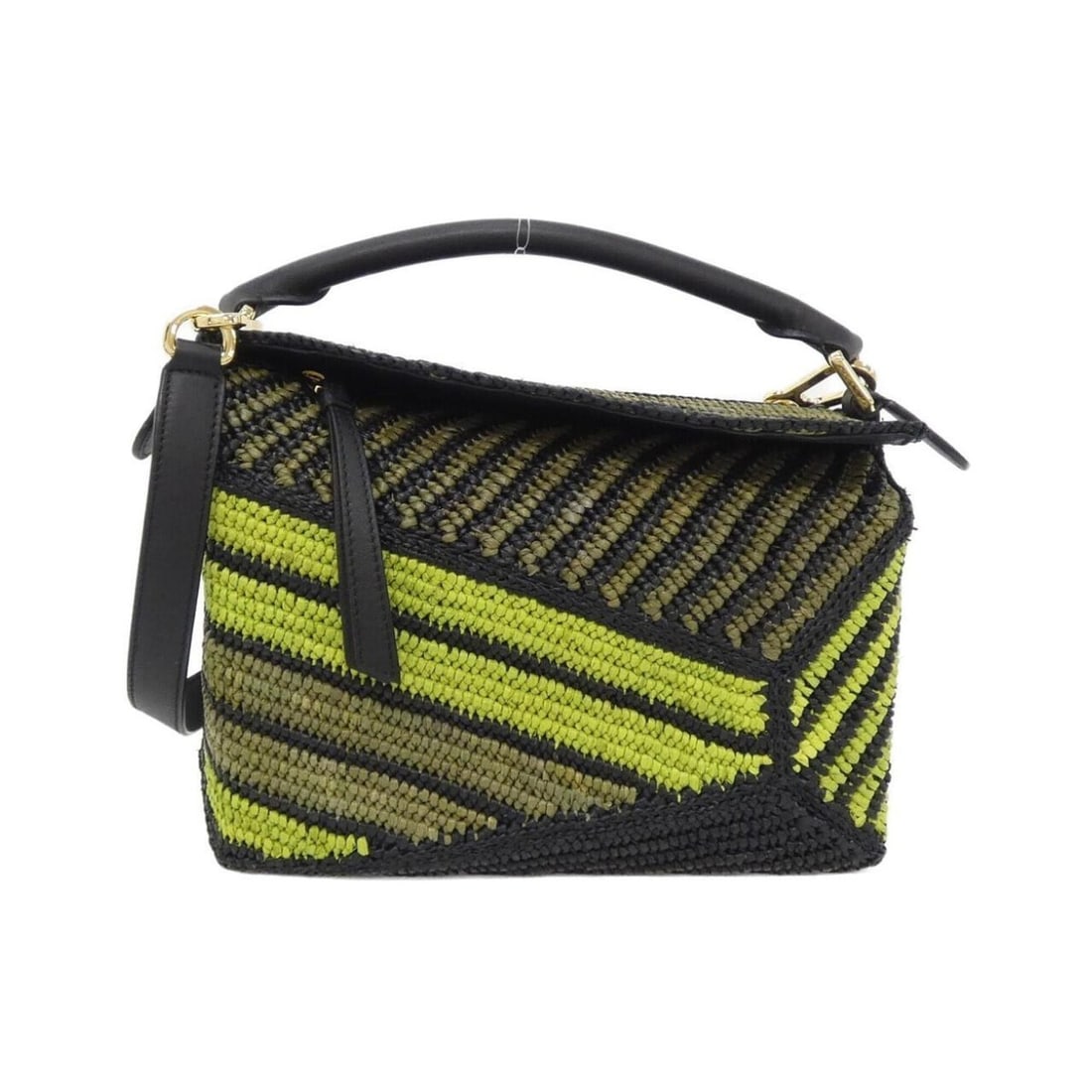 Loewe Puzzle Edge Small A510P60X66 Handbag: --- Catalog ---Category: SizeSize (HxWxD): 18cm x 24cm x 10cm / 7.08'' x 9.44'' x 3.93''Category: DesignType: HandbagColor: Green, OliveGender: WomenMaterial: Raffia , Leather Hardware Color: GoldLeat