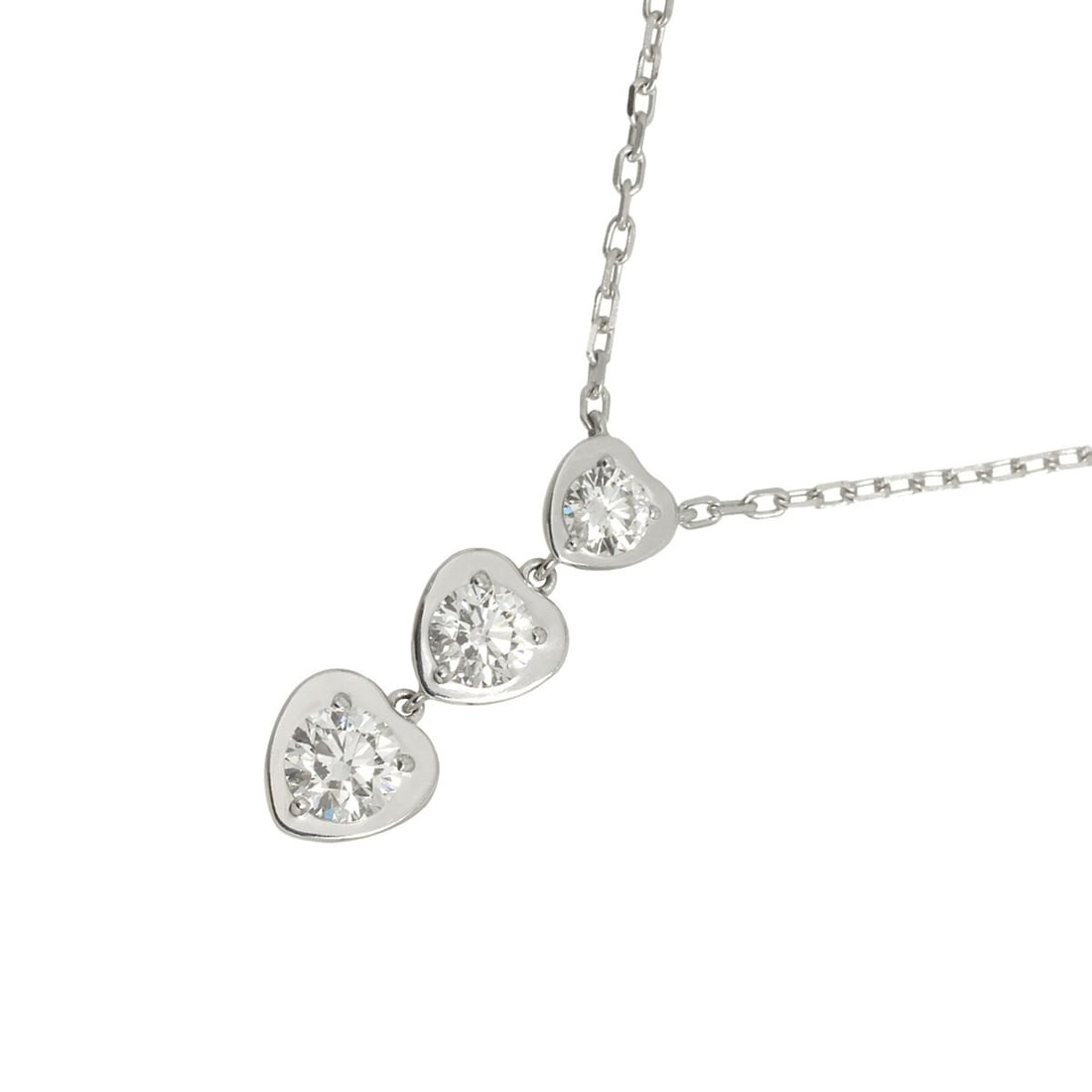 Cartier Damour Heart Diamond Necklace, 41cm, 18K WG (White Gold 750), Diamants Légers.: --- Catalog ---Category: SizePendant Size: 20mm x 6.5mm / 0.78'' x 0.25''Neck Circumference: 41 cm / 16.14''Category: DesignGender: WomenMaterial: White gold (18K)Necklace Type: NecklaceCategory: Gene