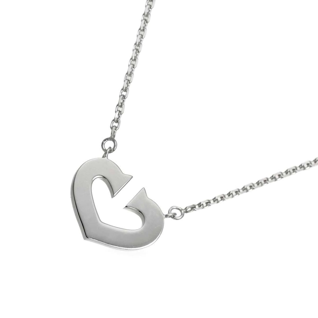 Cartier C Heart Necklace, 40cm, 18K WG (White Gold 750): --- Catalog ---Category: SizePendant Size: 12.6mm x 16.7mm / 0.49'' x 0.65''Neck Circumference: 40 cm / 15.74''Category: DesignGender: WomenMaterial: White gold (18K)Necklace Type: NecklaceCategory: G