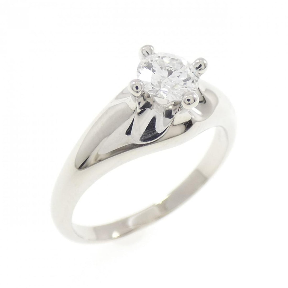 Bvlgari Corona Ring 0.47CT E VS1: --- Catalog ---Category: SizeJP Size: 13.5US Size: 6.5Category: DesignType: Band ringStone: DiamondGender: WomenMaterial: Platinum 950Category: GeneralBrand: Bvlgari--- Item List ---Section: