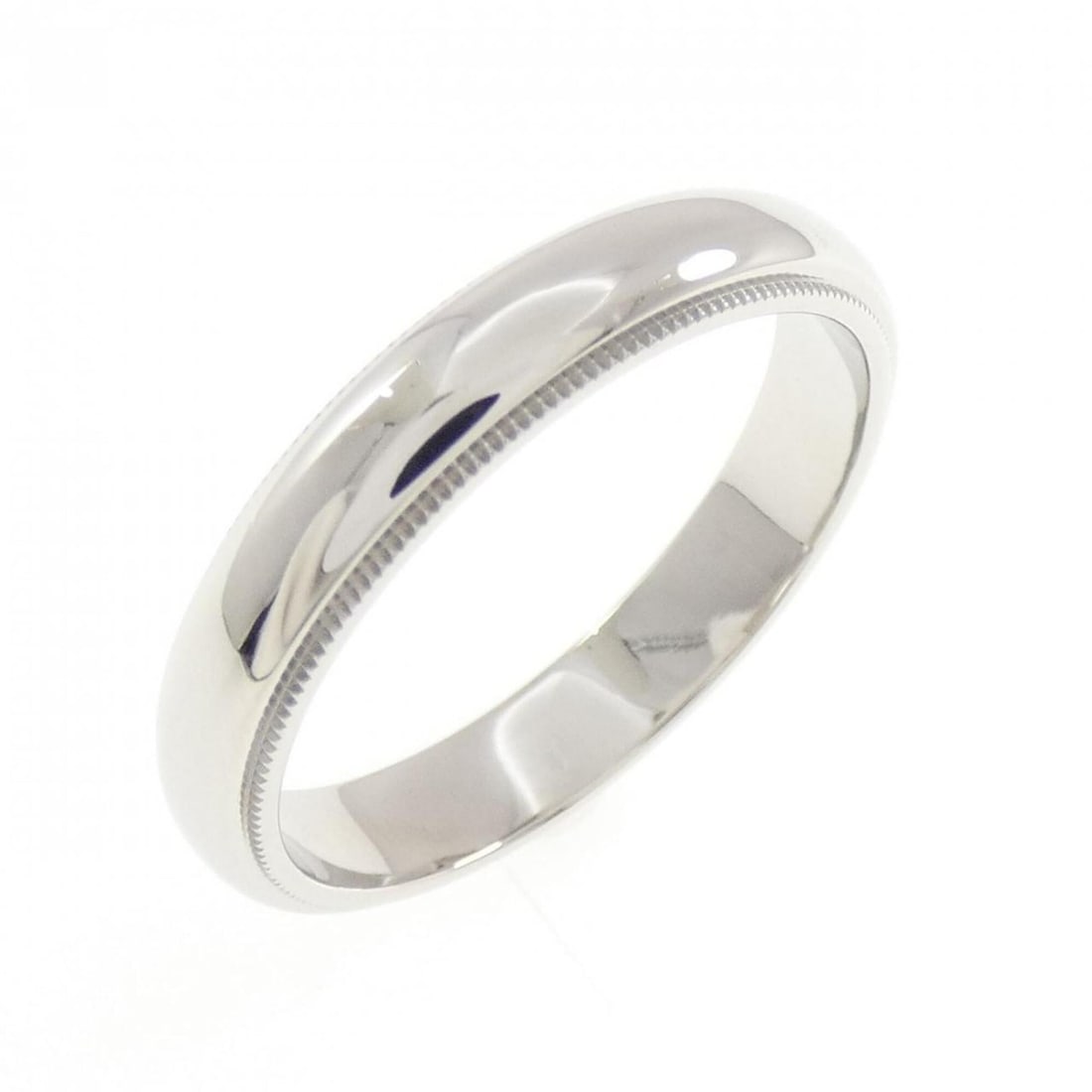 Tiffany & Co. Milgrain Ring: --- Catalog ---Category: SizeJP Size: 21.0US Size: 10Category: DesignType: Band ringGender: WomenMaterial: Platinum 950Category: GeneralBrand: Tiffany--- Item List ---Section: ConditionRanking: Rank A