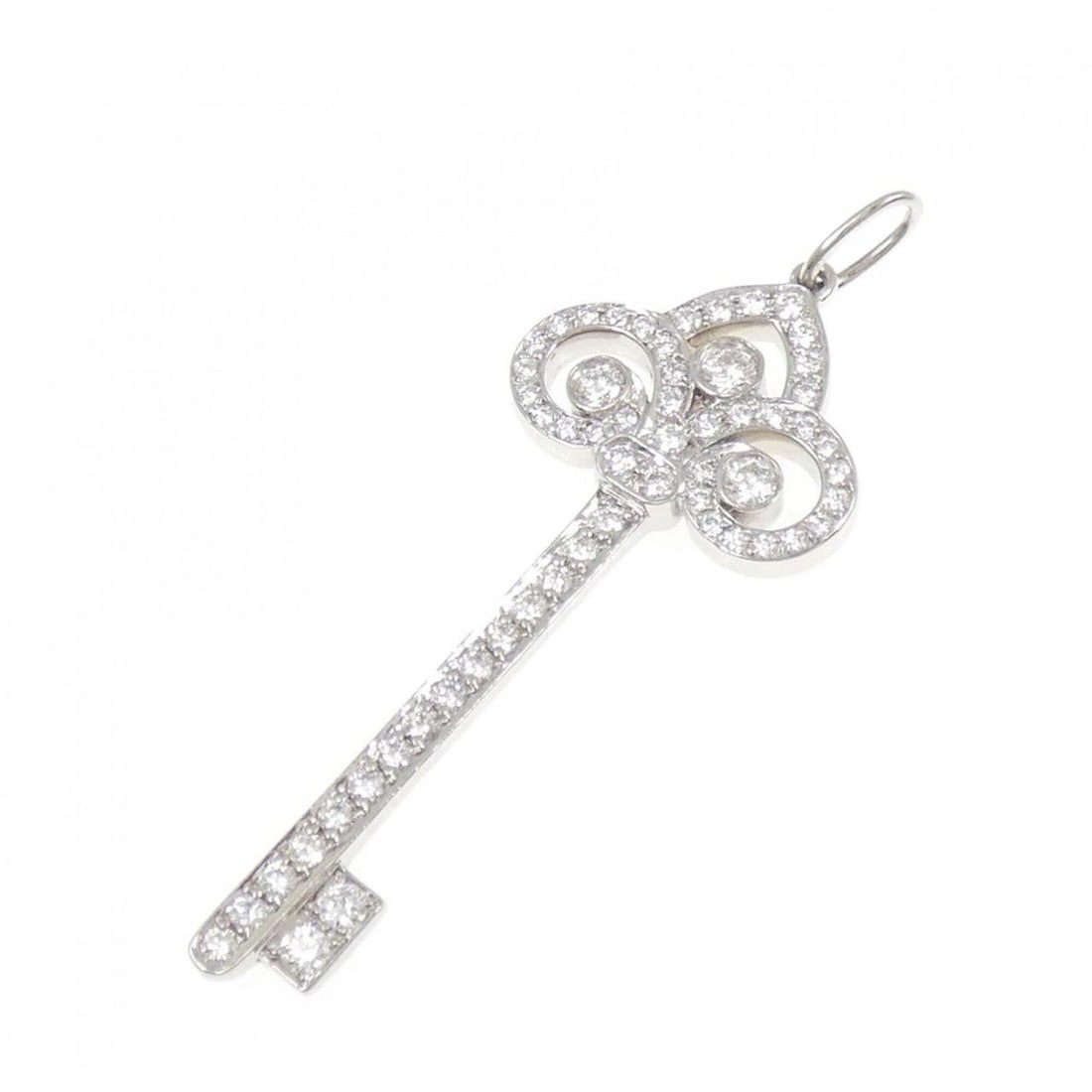 Tiffany & Co. Fleur-de-lis Key Pendant: --- Catalog ---Category: SizePendant Size: 40.7mm x 14.9mm / 1.6'' x 0.58''Category: DesignStone: DiamondGender: WomenMaterial: Platinum 950Necklace Type: PendantCategory: GeneralMPN: 60011724Brand: