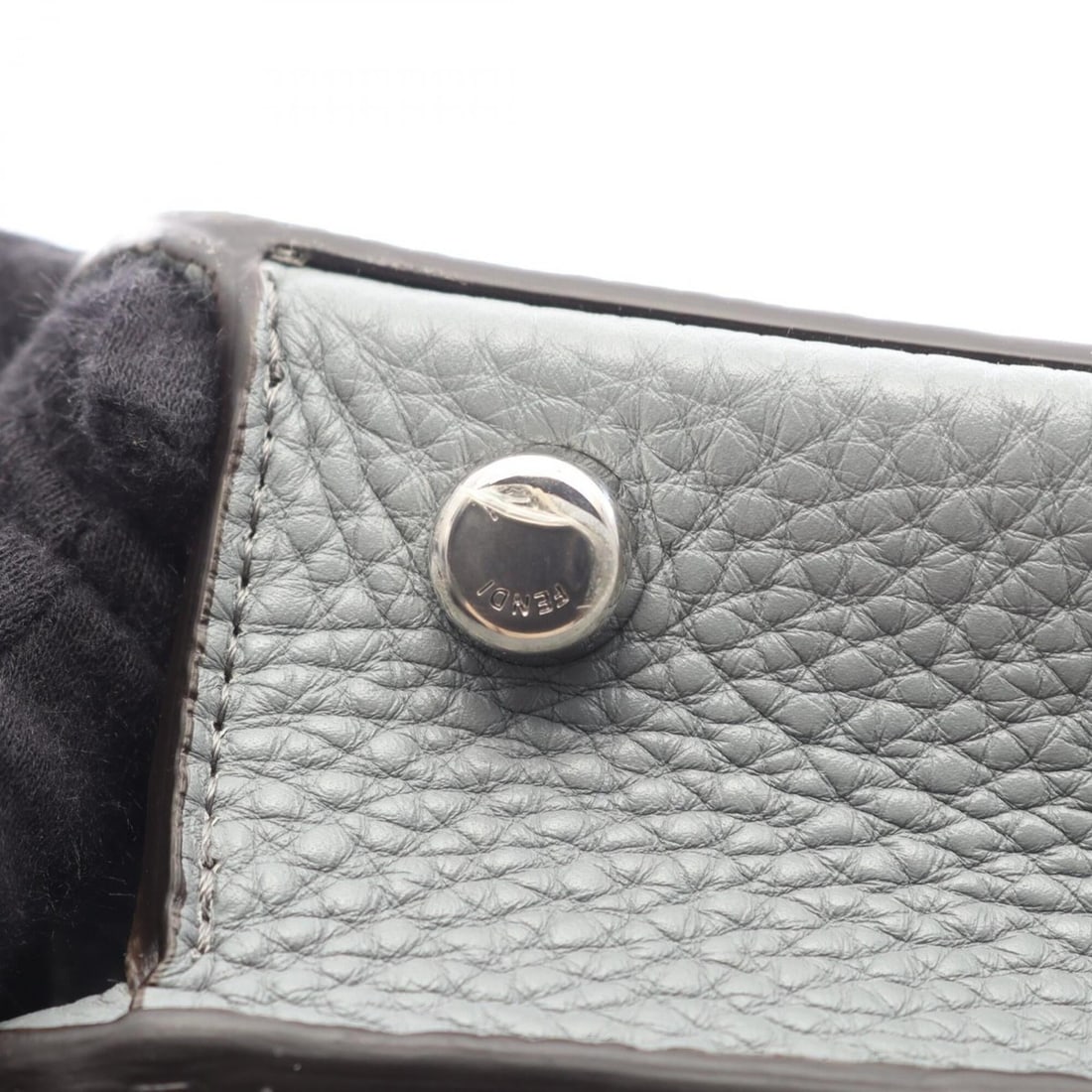 Chanel ABE182 Earrings - 9