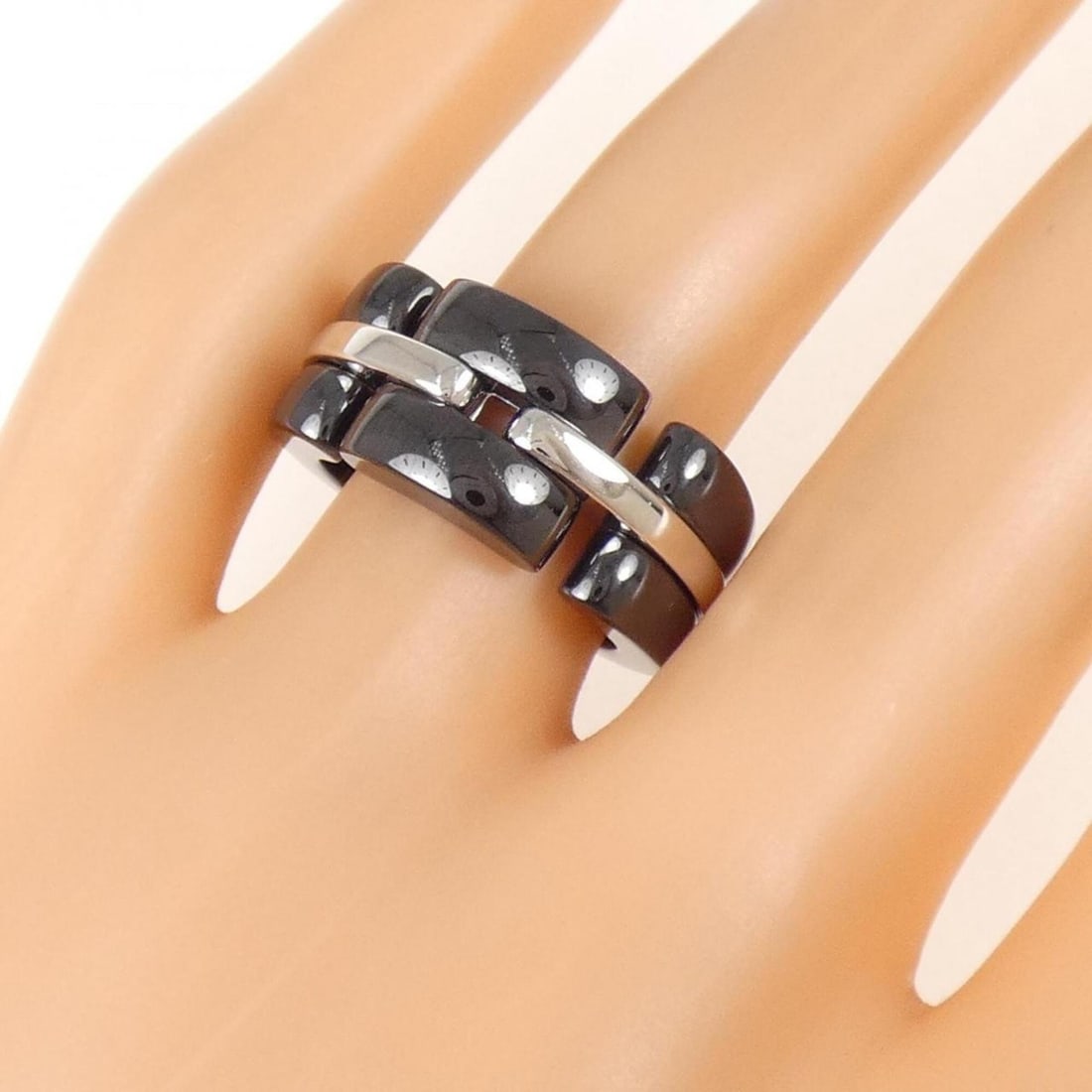 Chanel Ultra Collection Large Ring - 5